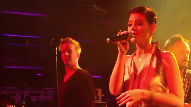 Występ Honoraty Honey Skarbek na koncercie Tomasza Luberta