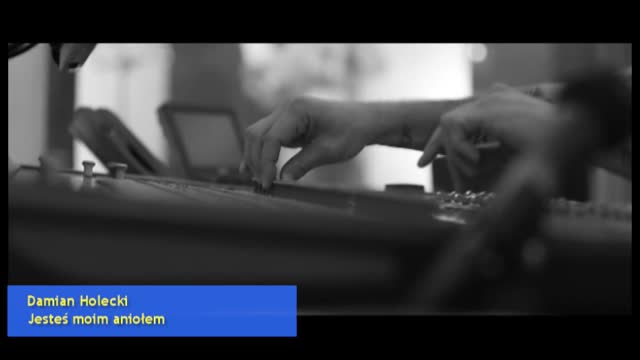 Damian Holecki - JESTES MOIM ANIOŁEM037
