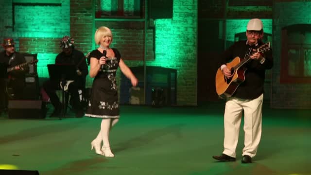 New For You - Morze wino i gorący piach - koncert_Lista_9018